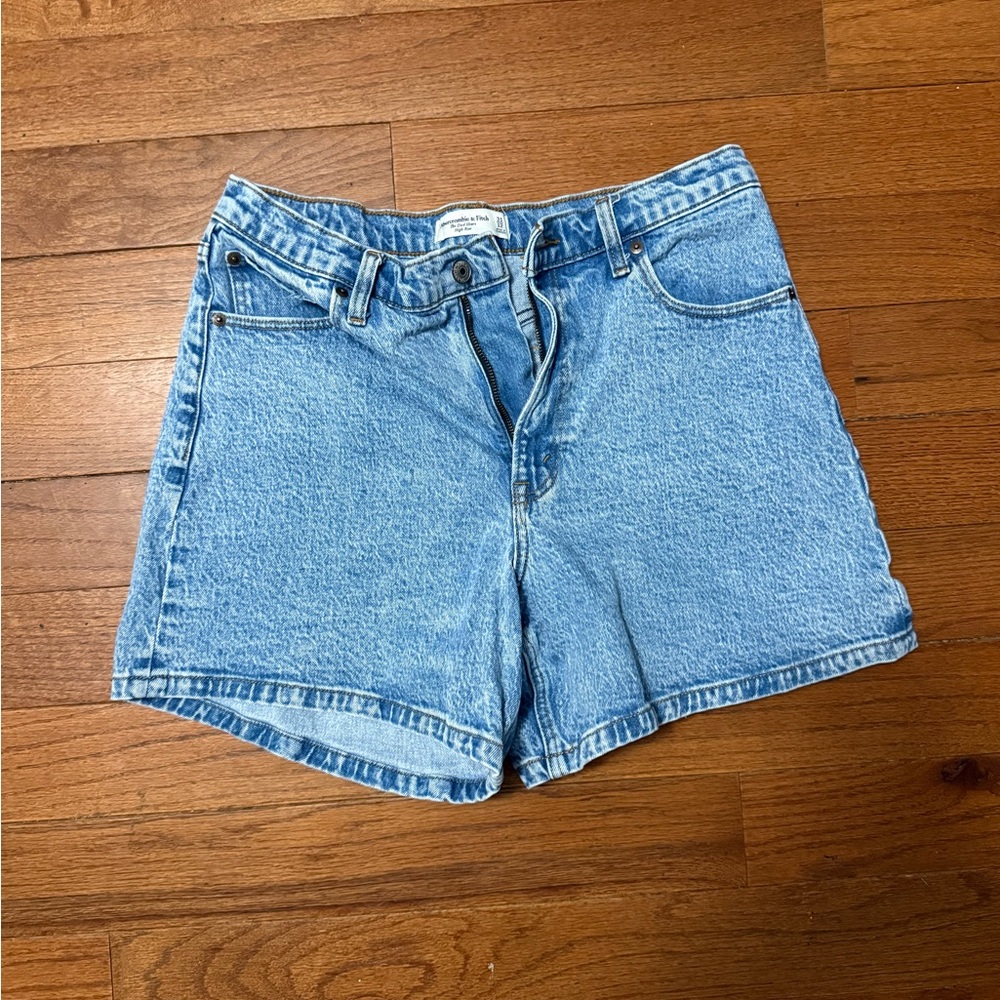Abercrombie - The Dad Short High Rise